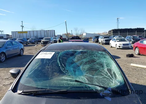 2018 Ford Focus Se from USA, damaged, VIN 1FADP3K28JL212020